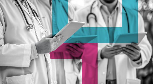 SINGLE-IMAGE_squares-middle-east-healthcare-group-doctors-tablet-hands_dec24