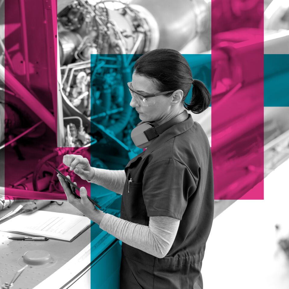 SINGLE-IMAGE_squares-engineer-tablet-checking-airplane-engine_oct23