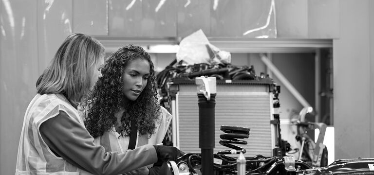 /bynder-asset/bynder:CF86B339-E054-4926-AFB9A7AA7417B2D2/Landscape_MD/SINGLE-IMAGE_female-workers-quality-control-no-squares_mar24.jpg?1749636883000