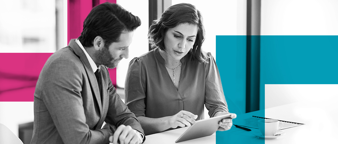 SINGLE-IMAGE_squares-business-people-with-tablet_may25