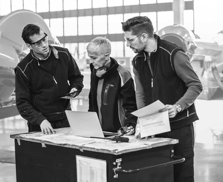 /bynder:1B2EA5FA-AA70-4230-A9474BFD6824440E/SINGLE-IMAGE_aircraft-engineers-laptop_feb25.jpg?1749636442000